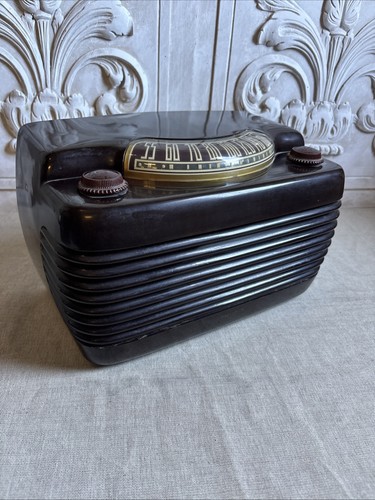 Petite radio tsf - petite,