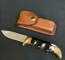 Coltello pieghevole e custodia