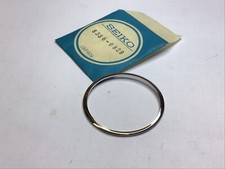 NOS ORIGINAL BEZEL REF