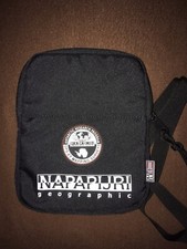 BORSA TRACOLLA UOMO NAPAPIJRI