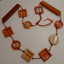Collana retrò