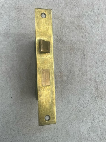 Singola serratura porta