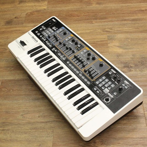 Roland gaia - roland, sh-01
