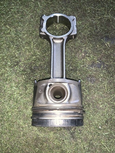 Pistone con biella motore - pistone,