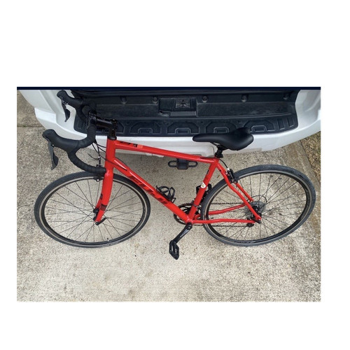 Fuji red 700c - road, bike