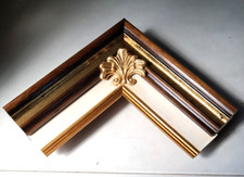 Cornice in legno NOCE ORO+FREGI per quadri, foto, stampe,LAR.80 ALT.42 BAT.22 MM