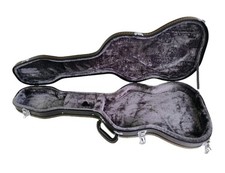 CUSTODIA SAGOMATA PER CHITARRA