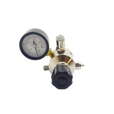 Aquili Riduttore con Manometro