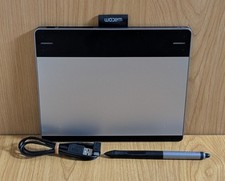 Wacom CTH-480 Intuos Small