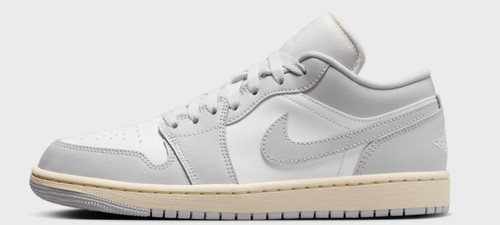 Air jordan low coconut milk - 1,