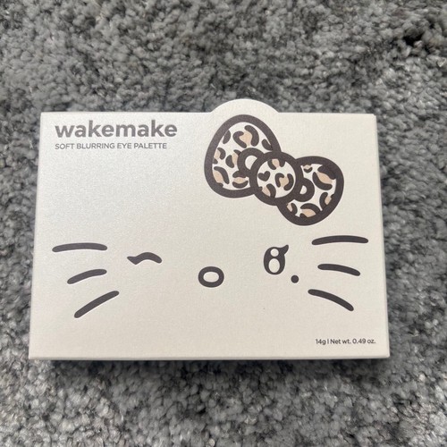 Wakemake hello kitty palette - hello,