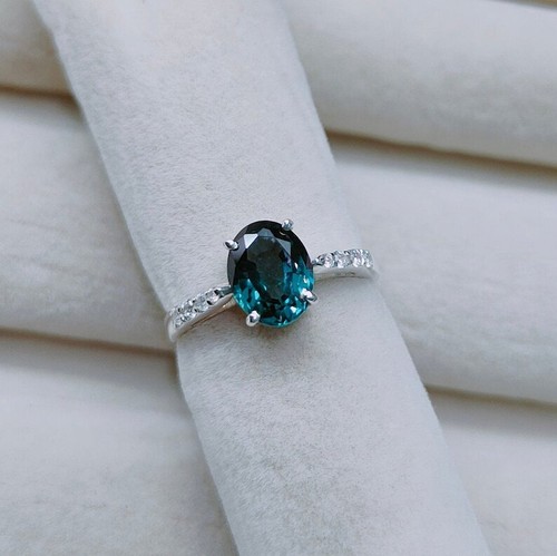 Anello con zaffiro - , verde