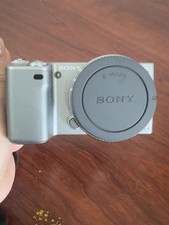 Sony alpha nex silver 0mp - nex-5,