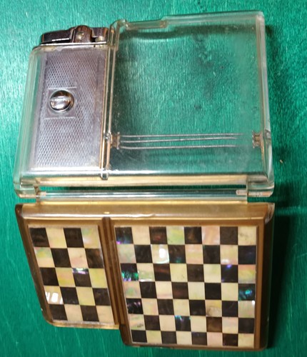 Vintage accendino con porta