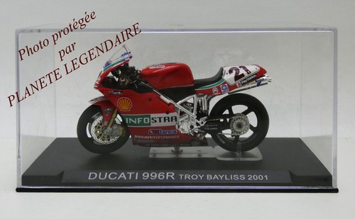 Moto miniature motogp ducati - moto,