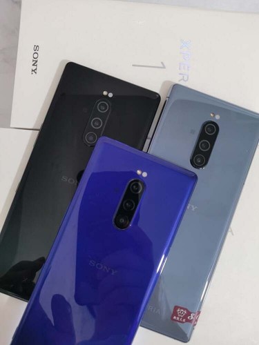 Sony xperia j8110 - sony, (xz4)