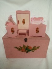 CAMERETTA GIOCATTOLO IN LEGNO