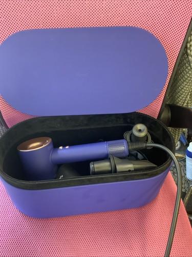 100 authentic dyson - 100%,