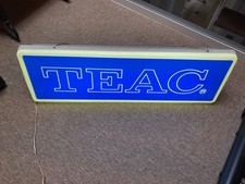 Insegna pubblicitaria al neon