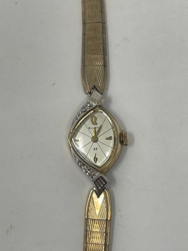 Bulova vintage donna carica
