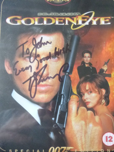 James bond 007 - bond, goldeneye