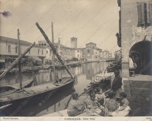 Chioggia canal vena - vena, calle