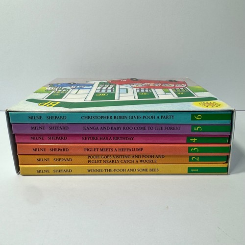 Winnie the pooh book - pooh, set