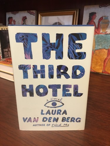 The third hotel laura - third, den