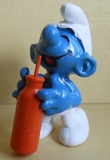 PUFFI SMURF  20057 PUFFO BOTTIGLIA  W. GERMANY CANNUCCIA ROSSA da BARBAPUFFO