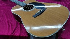 Chitarra acustica usata MARTIN
