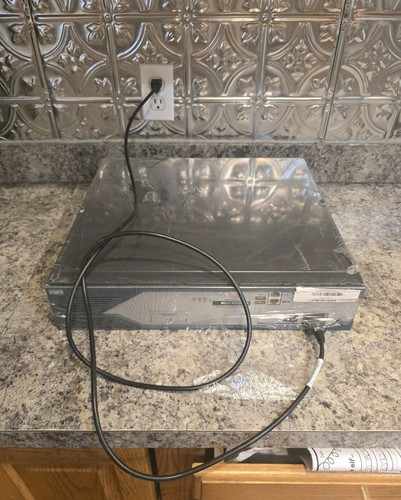 Cisco 2800 series 2821 - series, router