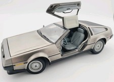 Sun Star 1/18 1981 DeLorean LK