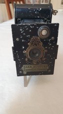 Antica macchina fotografica a