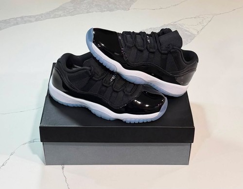 Taglia nike air - -,