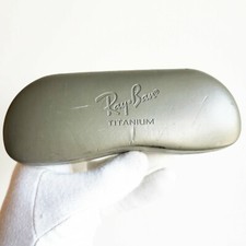 fodero occhiali da sole