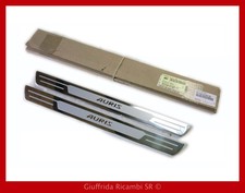 2x Piastra Battitacco Batticalcagno Toyota Auris 2013 Scuff Ricambi Originali