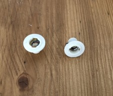 Door handle fixing cover