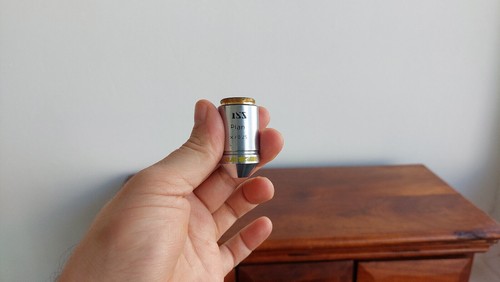 Obiettivo del microscopio