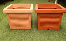 qmc CM.40 VASO IN RESINA QUADRO MILLERIGHE