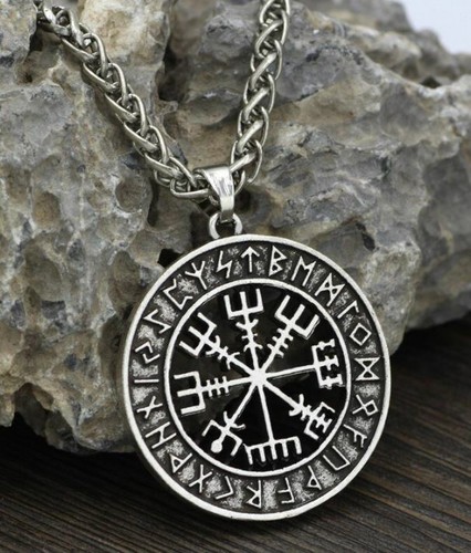 Collana uomo nuova con