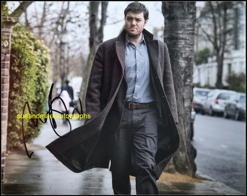 Tom burke autograph - burke, in