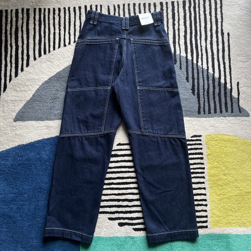 Jeans larghi nuovi con