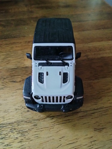 Kinsmart jeep rubicon bianco - kinsmart,