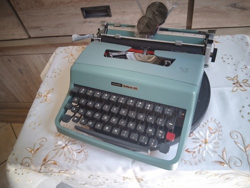 Macchina scrivere olivetti - macchina, da