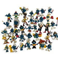 Lotto 37 figurine blu puffi