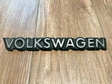 VOLKSWAGEN LOGO 321853685C