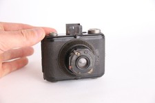 Rara macchina fotografica