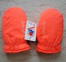 INVICTA fluo vintage muffole
