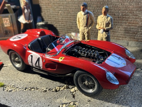 Cmc ferrari testa rossa - rossa, n.14