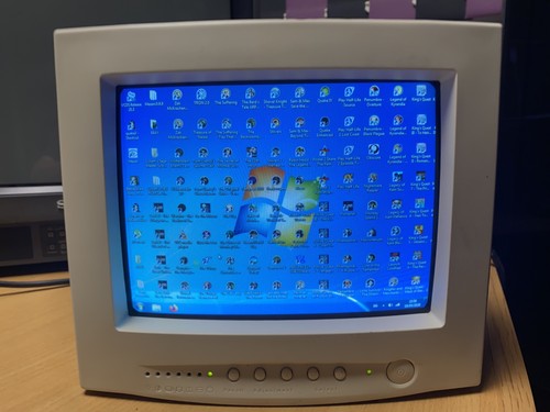 Piccolo monitor - 🕹️,
